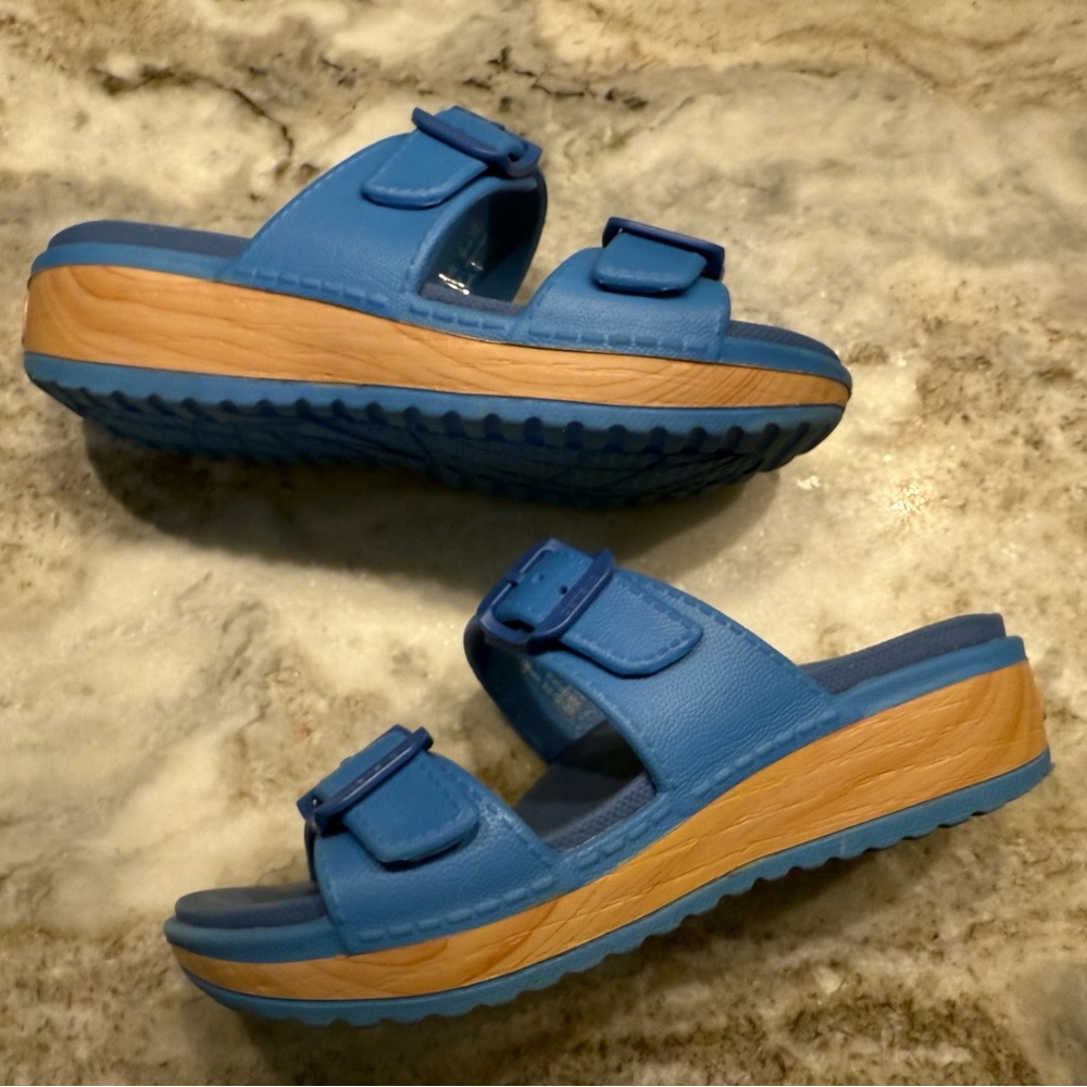 🌺 Dansko Kandi Blue and Tan Platform Slide Sandals